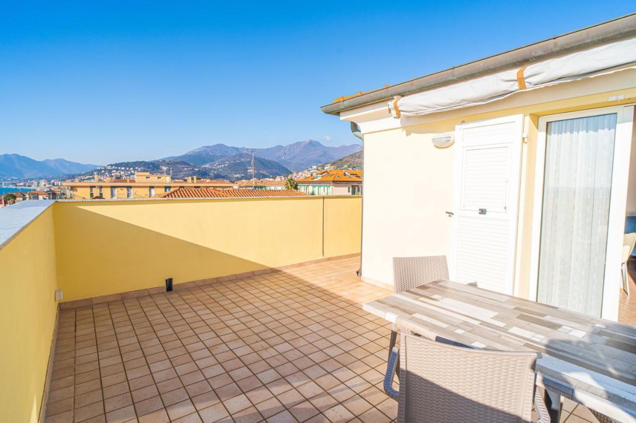 Residence Villa Gloria Borgio Verezzi Exterior foto