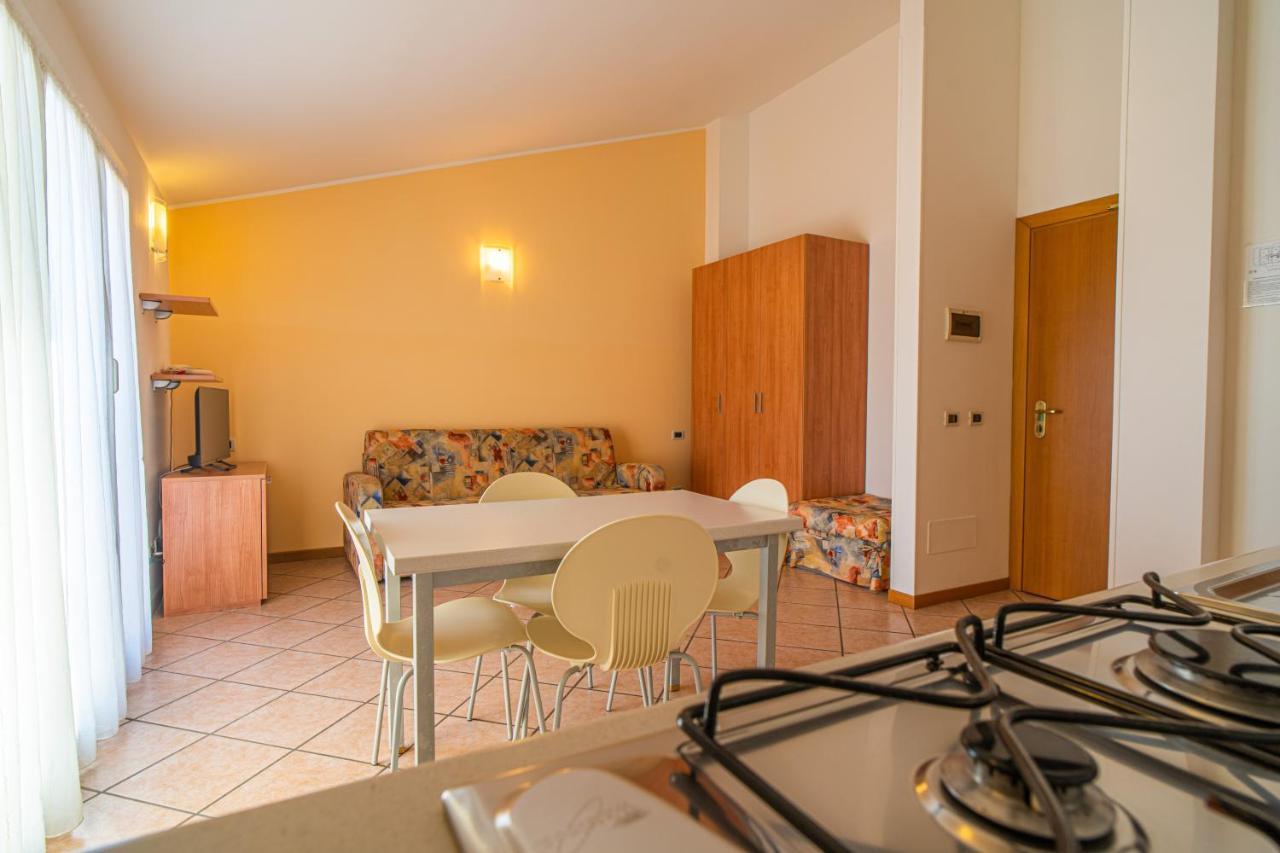 Residence Villa Gloria Borgio Verezzi Exterior foto
